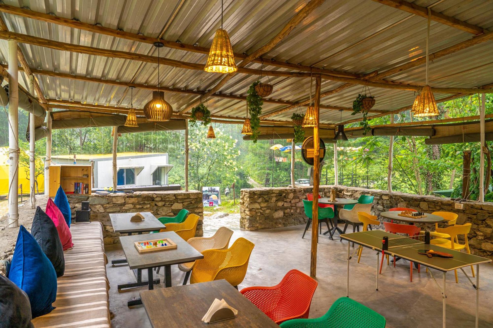 Whoopers Boutique Resort Jibhi ภายนอก รูปภาพ