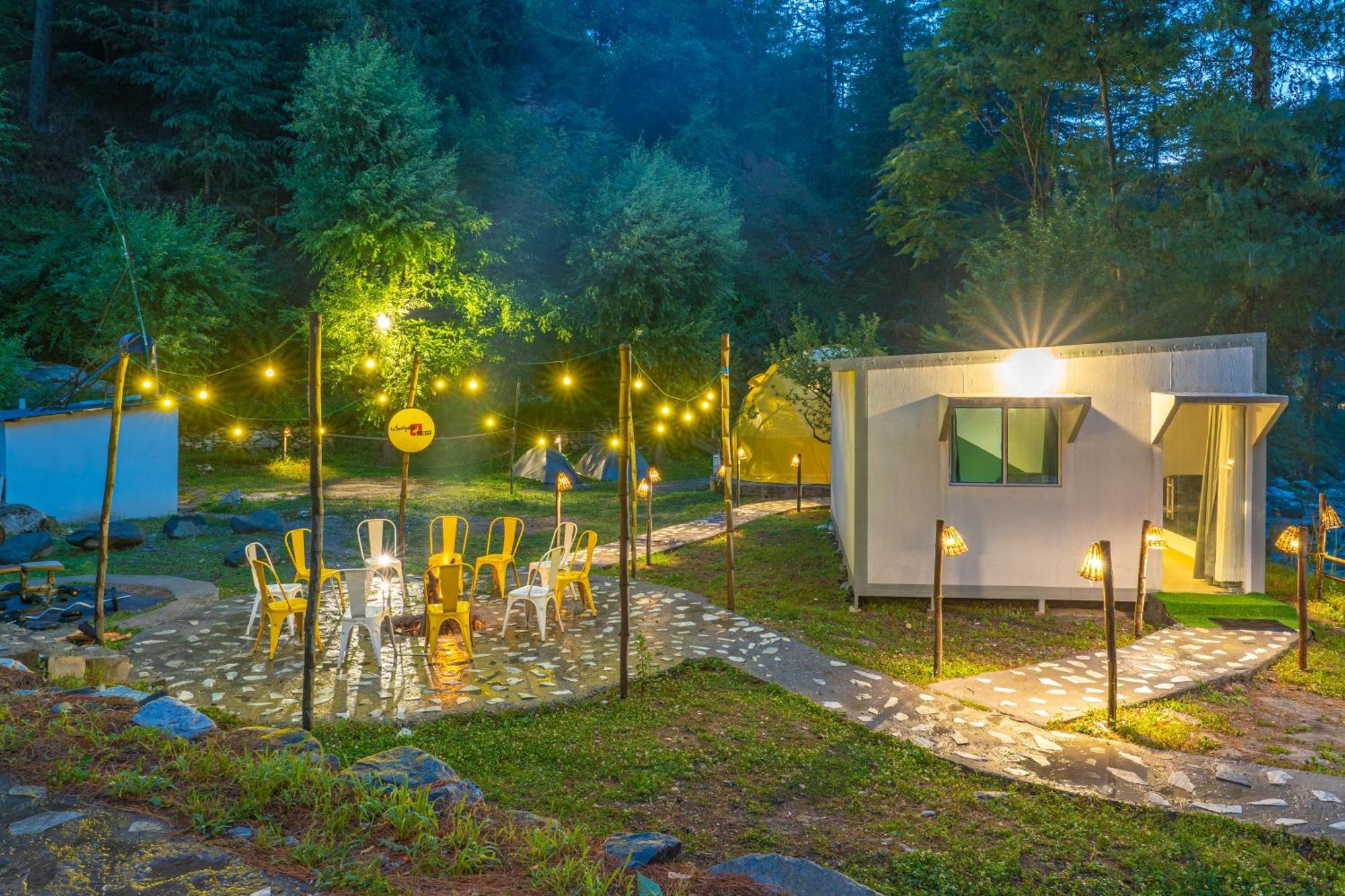 Whoopers Boutique Resort Jibhi ภายนอก รูปภาพ