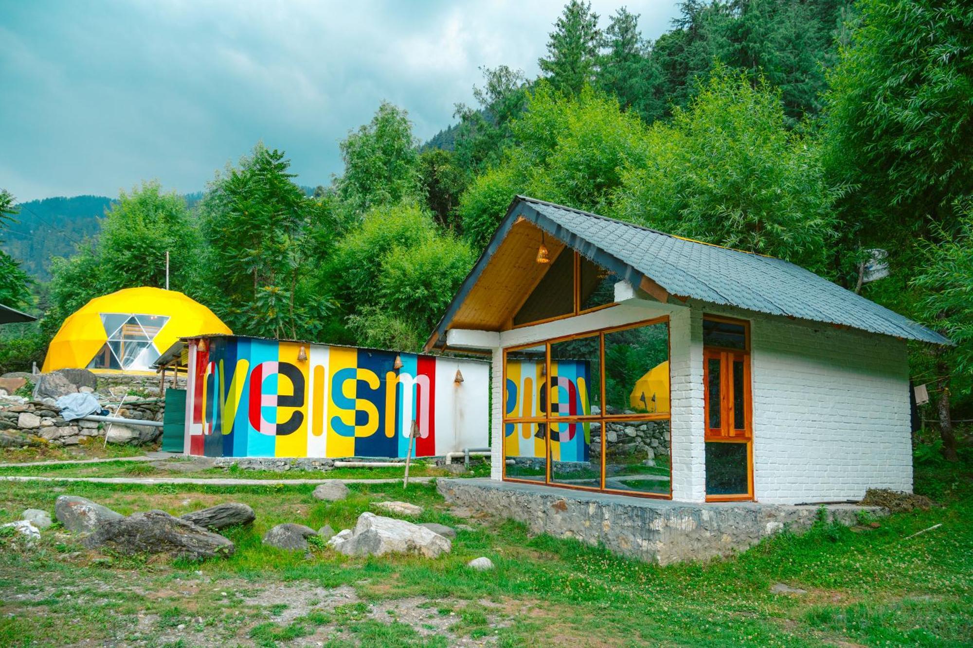 Whoopers Boutique Resort Jibhi ภายนอก รูปภาพ