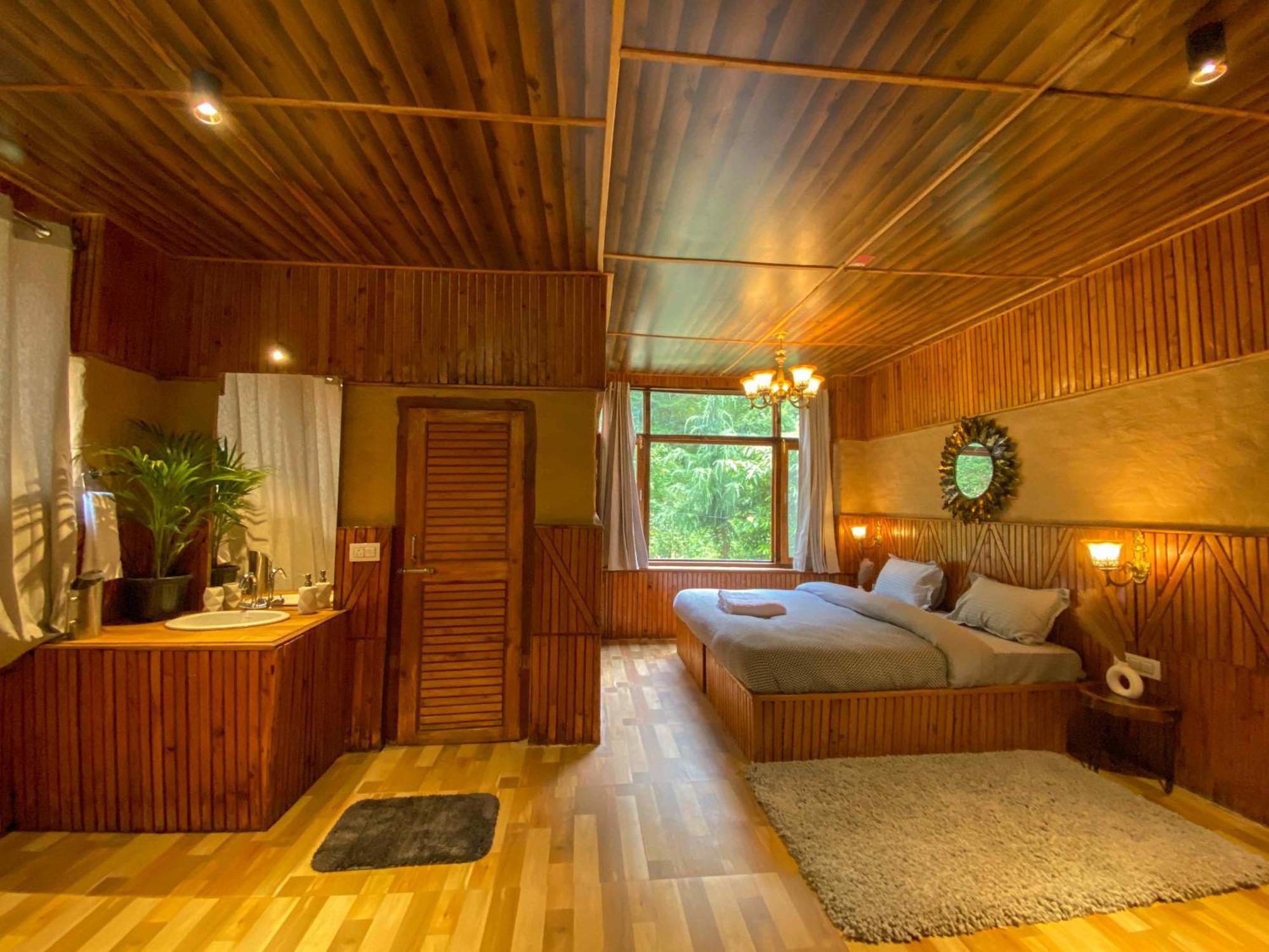 Whoopers Boutique Resort Jibhi ภายนอก รูปภาพ