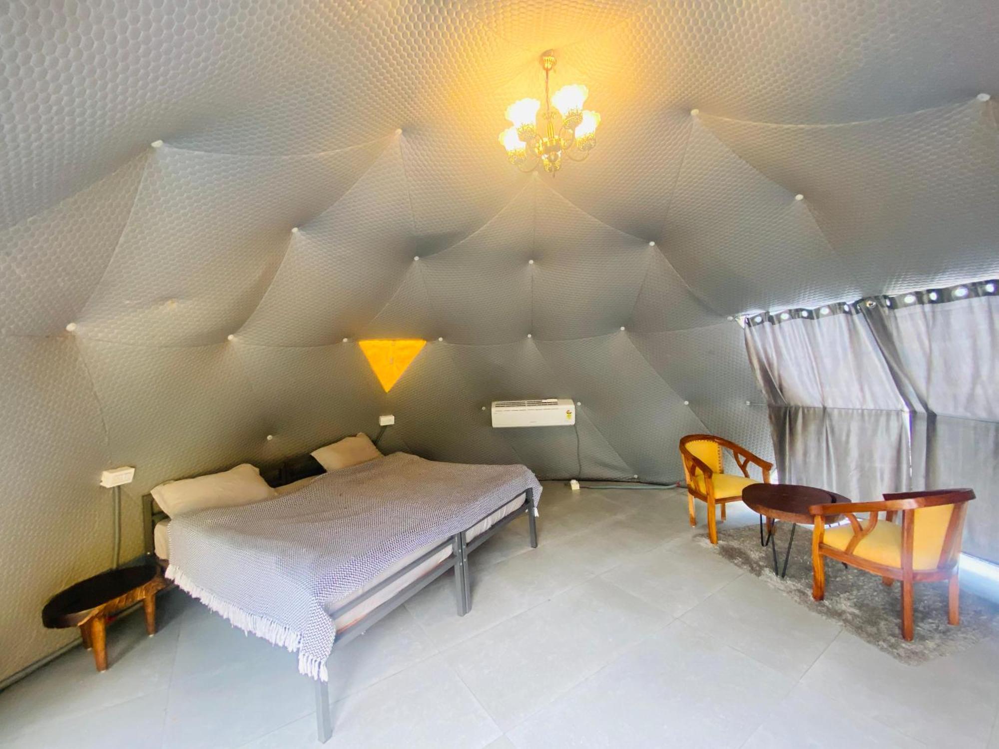 Whoopers Boutique Resort Jibhi ภายนอก รูปภาพ