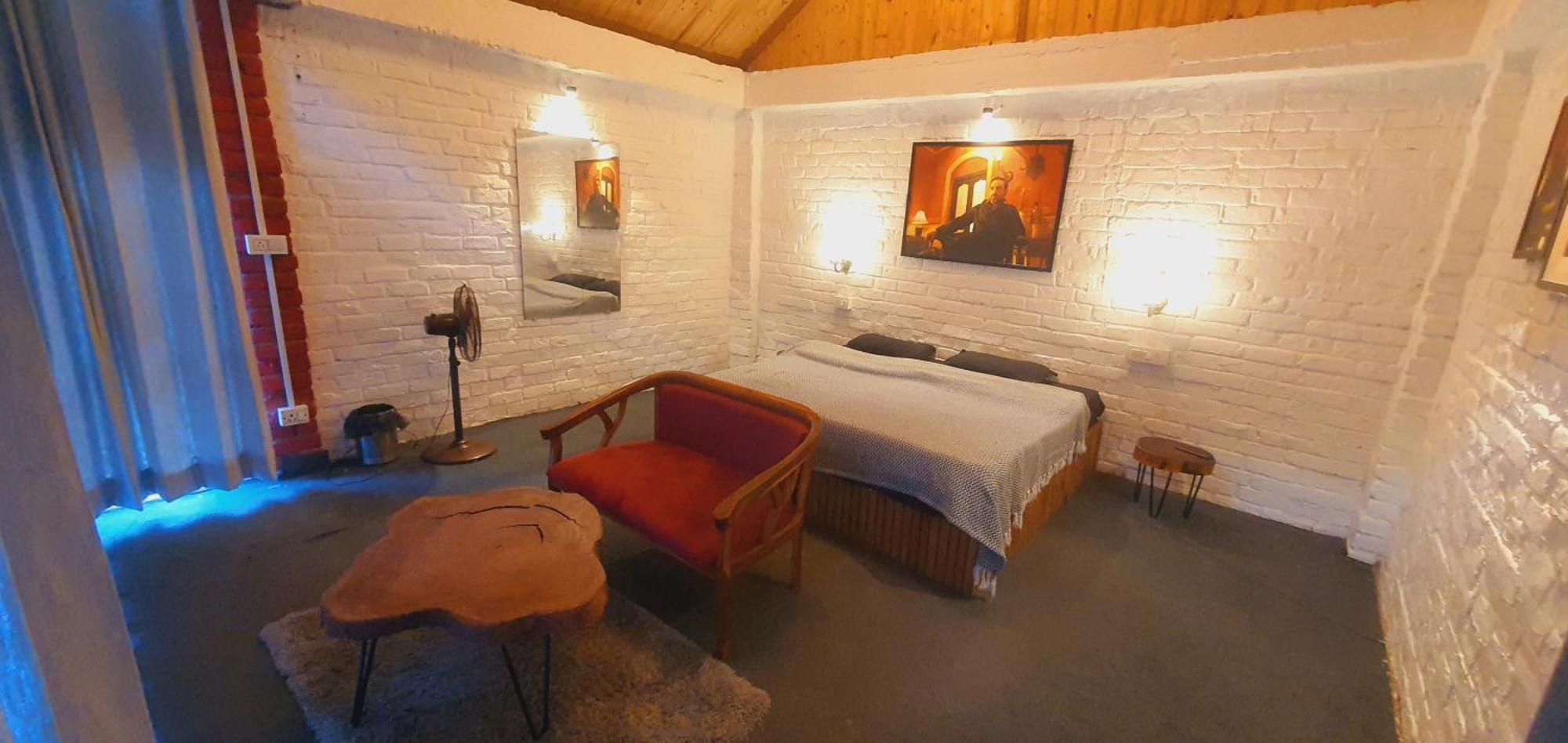 Whoopers Boutique Resort Jibhi ภายนอก รูปภาพ